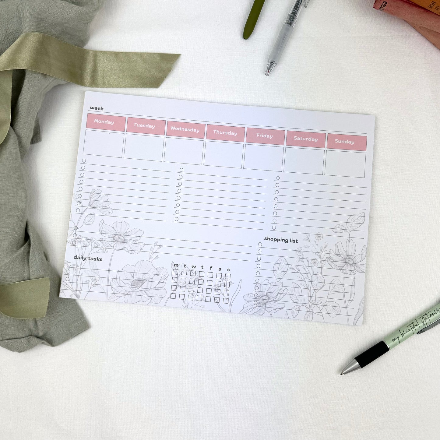 Weekly planner pad