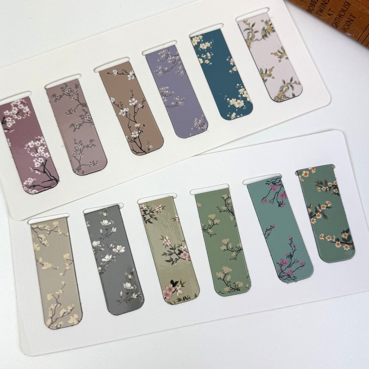 Bookmarks, Magnetic